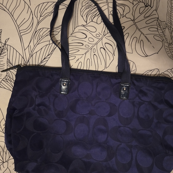 Coach Dark Blue Weekender Getaway Tote - Picture 2 of 5